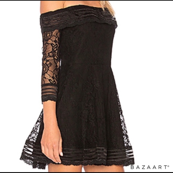 Lovers + Friends Cass Lace Mini Dress Size Small - Picture 2 of 5